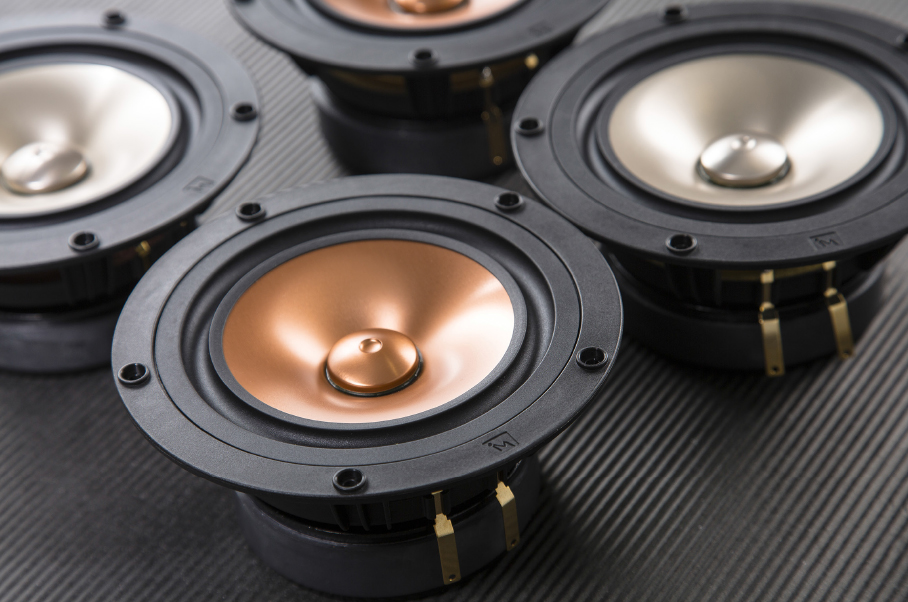 speakers-pic